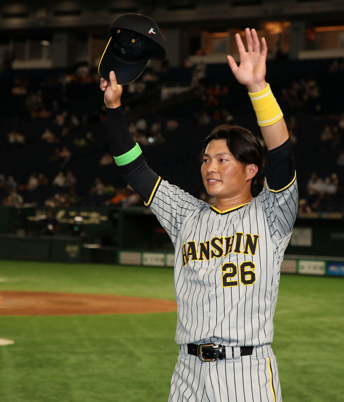 巨人対阪神　ヒーローインタビューを終えてあいさつする北條（撮影・加藤哉）