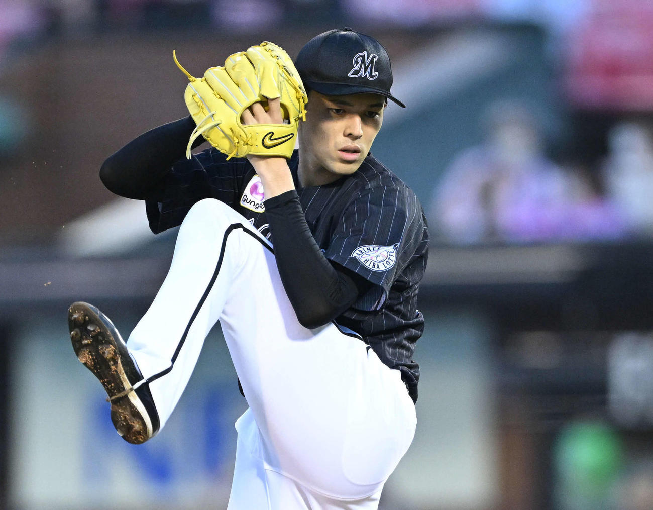 楽天対ロッテ　ロッテ先発の佐々木朗（撮影・滝沢徹郎）