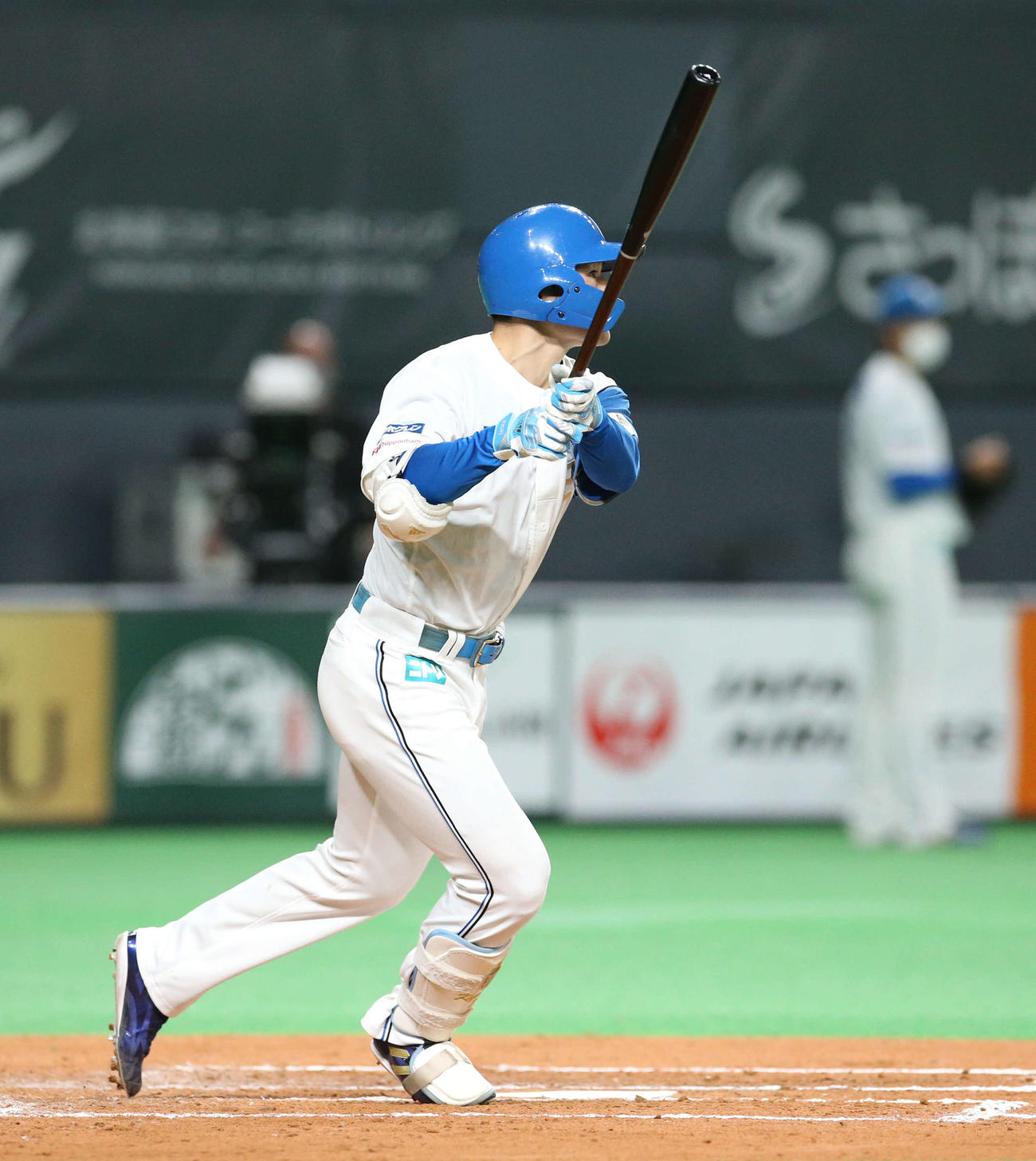 日本ハム対ソフトバンク　3回裏日本ハム2死二塁、清宮は先制となる右越え2点本塁打を放つ（撮影・佐藤翔太）