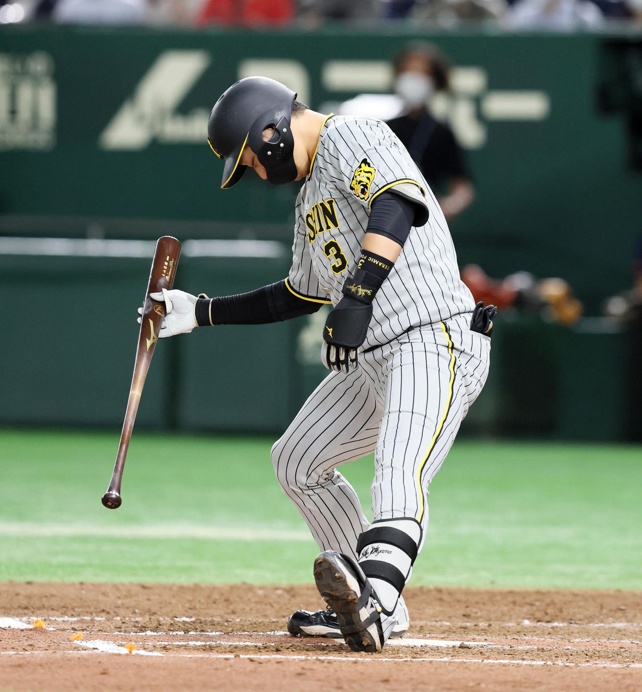 4日　巨人戦、大山悠輔は三振に倒れる