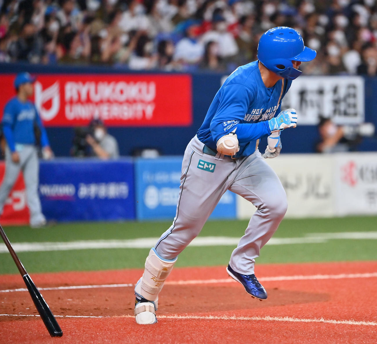オリックス対日本ハム　5回表日本ハム2死二塁、左前に適時打を放つ清宮（撮影・和賀正仁）