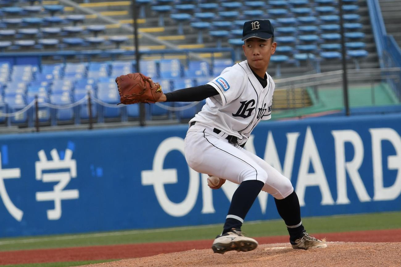 決勝進出に貢献した五條先発の松本（撮影・久我悟）