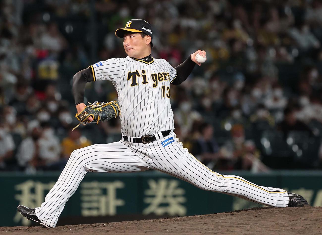 阪神岩崎優（2022年7月30日撮影）