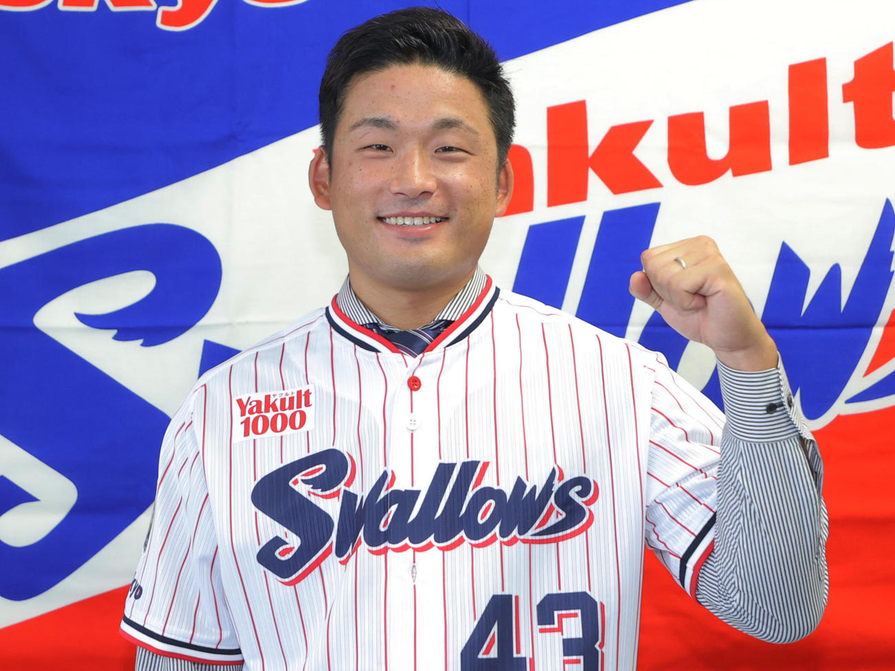 ヤクルト山本大貴