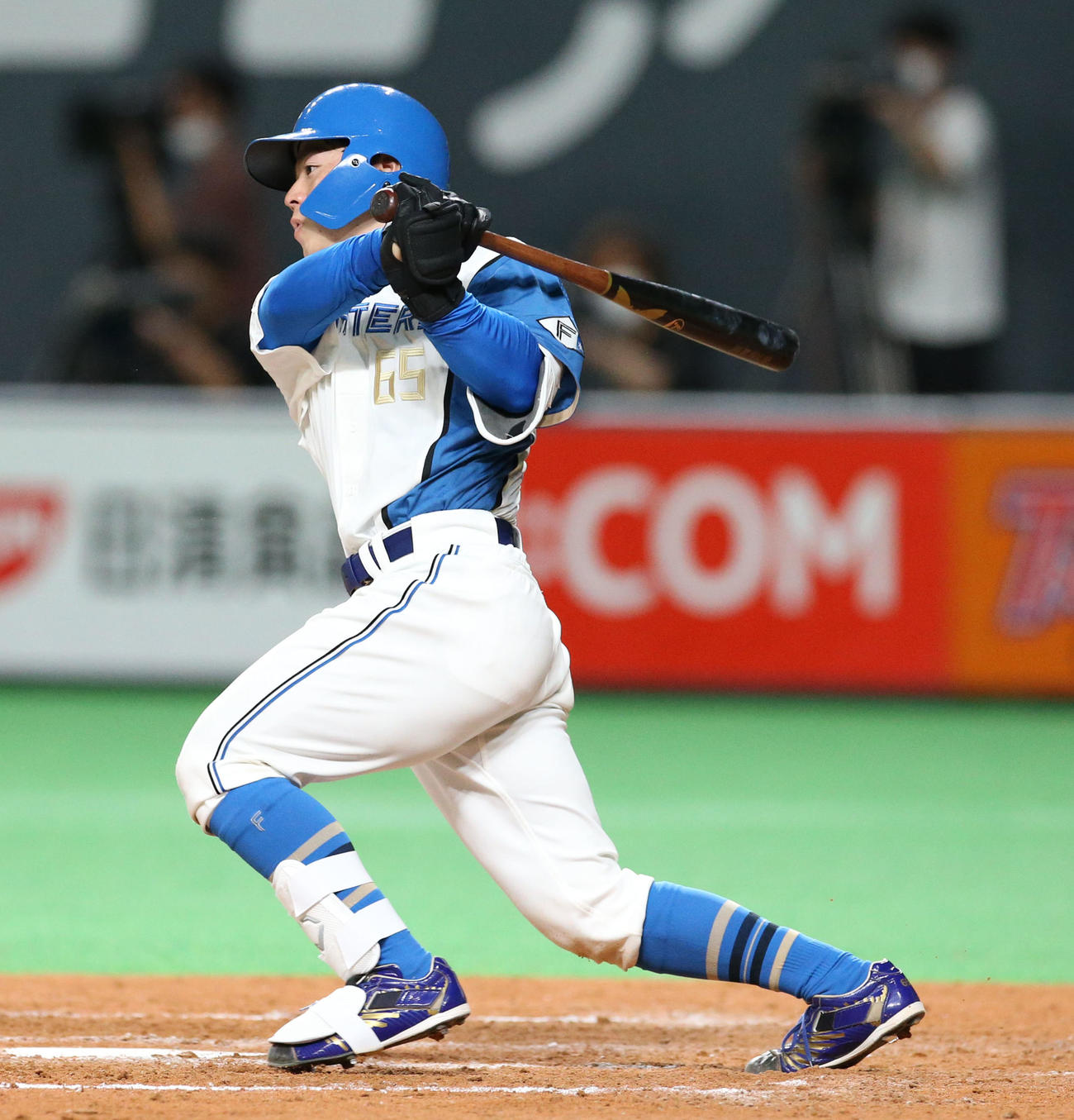 日本ハム対西武　5回裏日本ハム1死一、三塁、梅林は左前適時打を放つ（撮影・佐藤翔太）