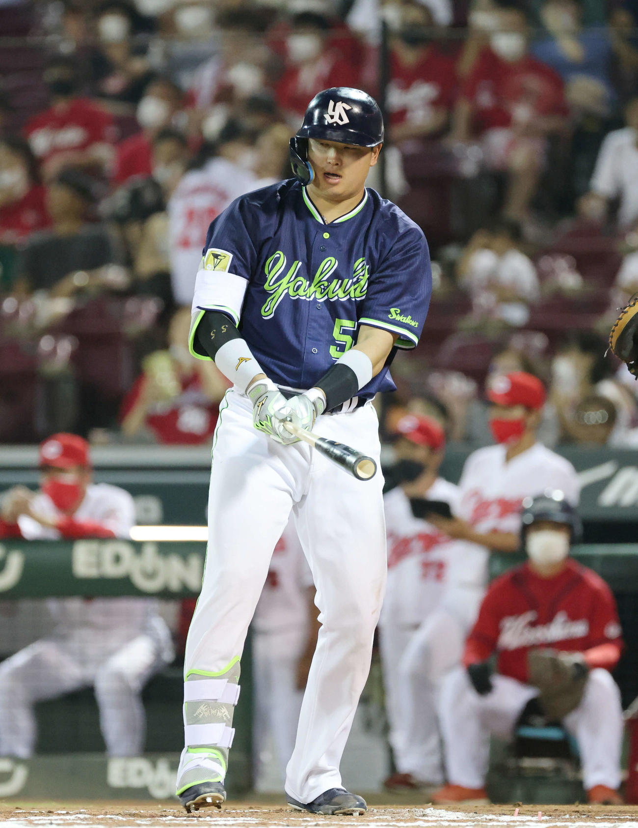 広島対ヤクルト　6回表ヤクルト無死、村上は三振（撮影・加藤孝規）