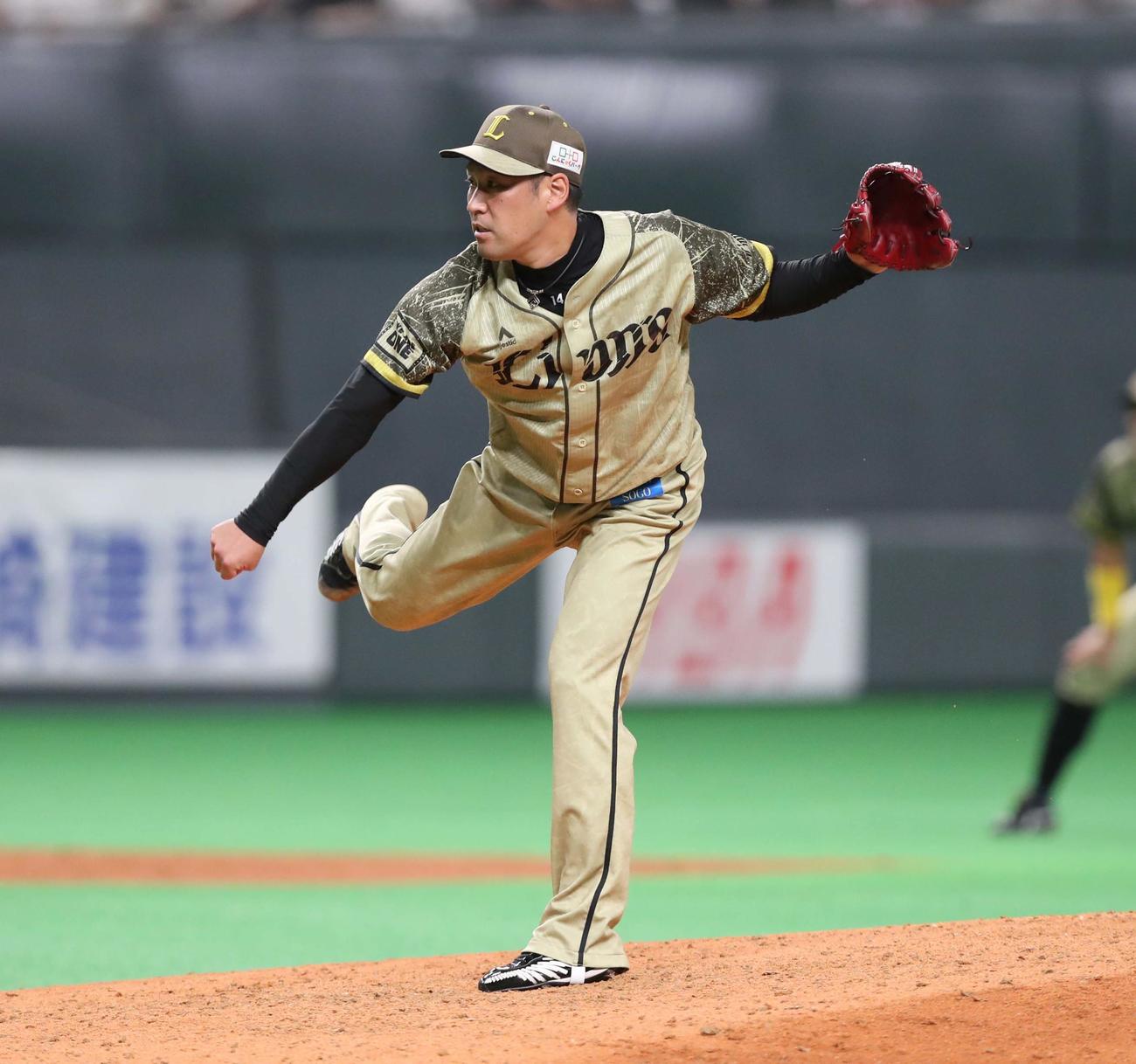 日本ハム対西武　11回に登板し通算100ホールドを達成した増田（撮影・黒川智章）