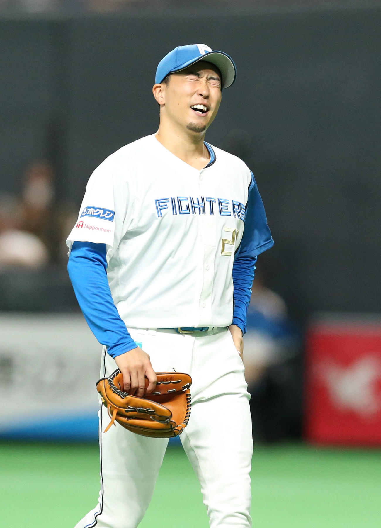 日本ハム対西武　10回表を無失点に抑え安堵（あんど）した表情の井口（撮影・佐藤翔太）