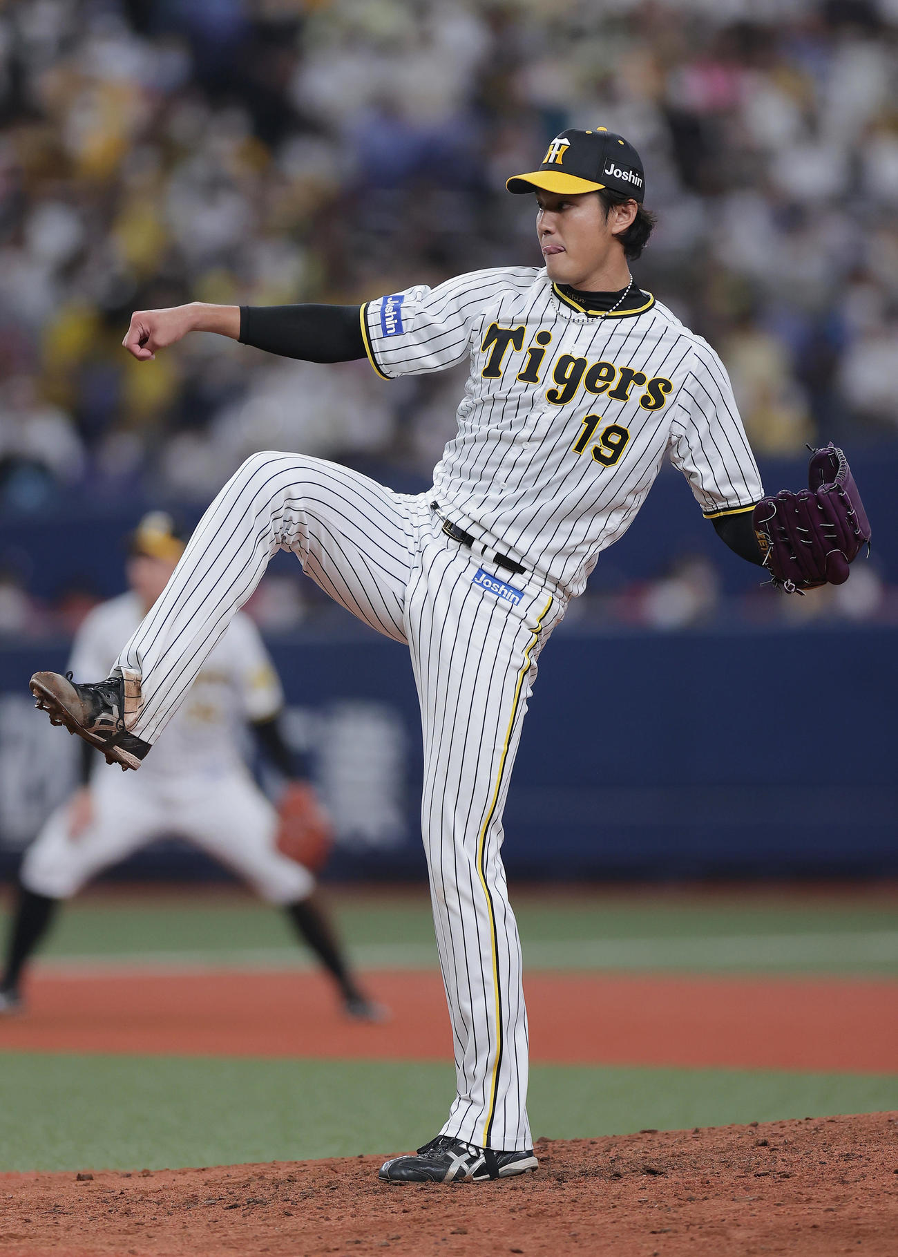 阪神対中日　力投する阪神先発の藤浪（撮影・前田充）