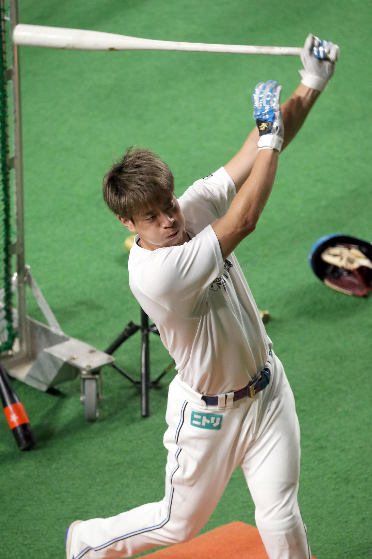 日本ハム対楽天　試合前、打撃練習をする松本剛（撮影・佐藤翔太）