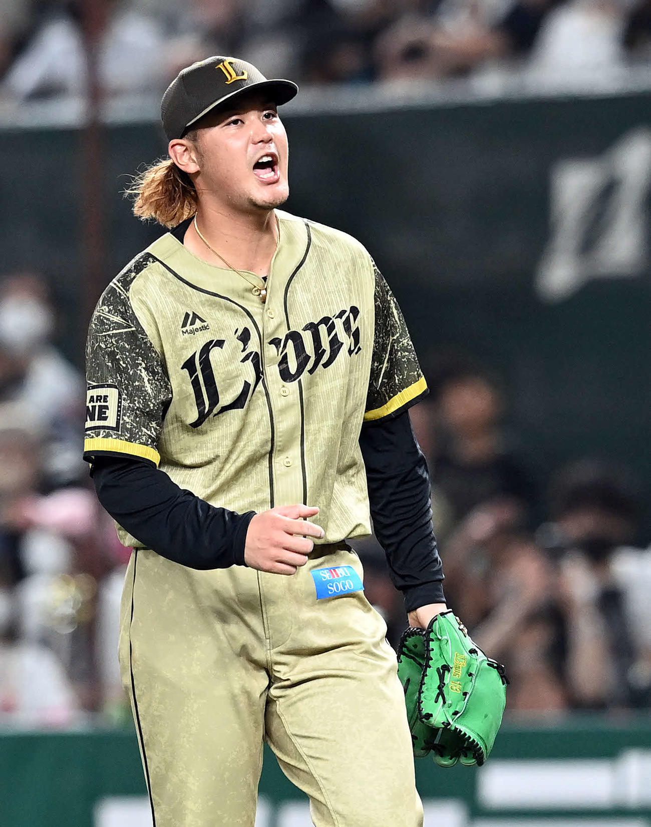 西武対ソフトバンク　6回表ソフトバンク2死三塁、代打谷川原を一ゴロに打ち取った高橋（撮影・たえ見朱実）