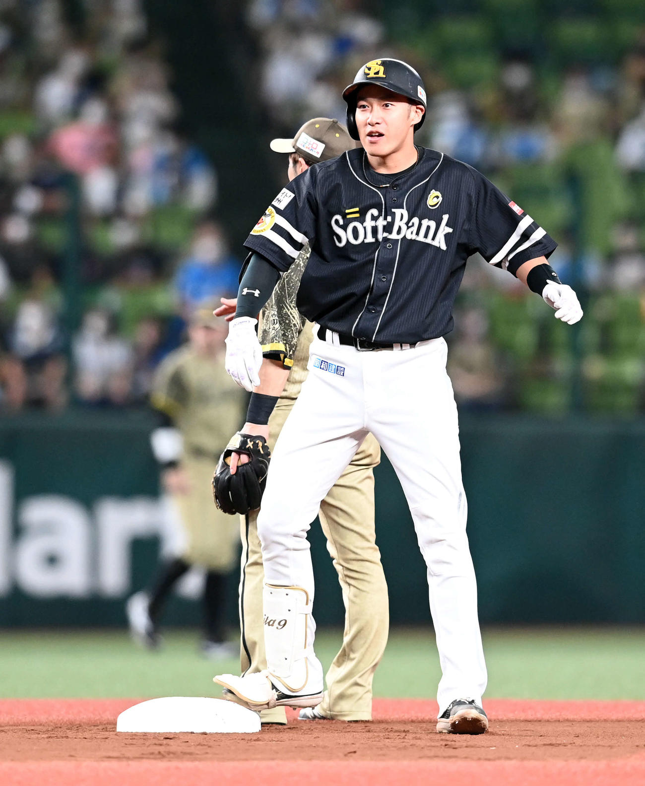 西武対ソフトバンク　1回表ソフトバンク2死三塁、左前に先制の適時打を放った柳田（撮影・たえ見朱実）