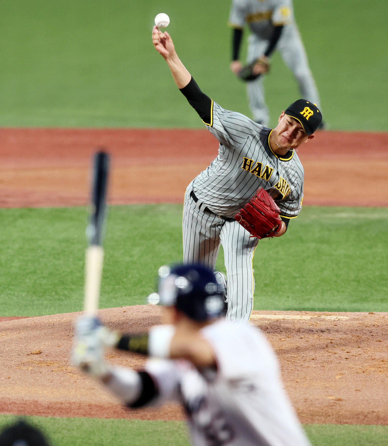 ヤクルト対阪神　5回を2失点に抑えた西純（撮影・加藤哉）
