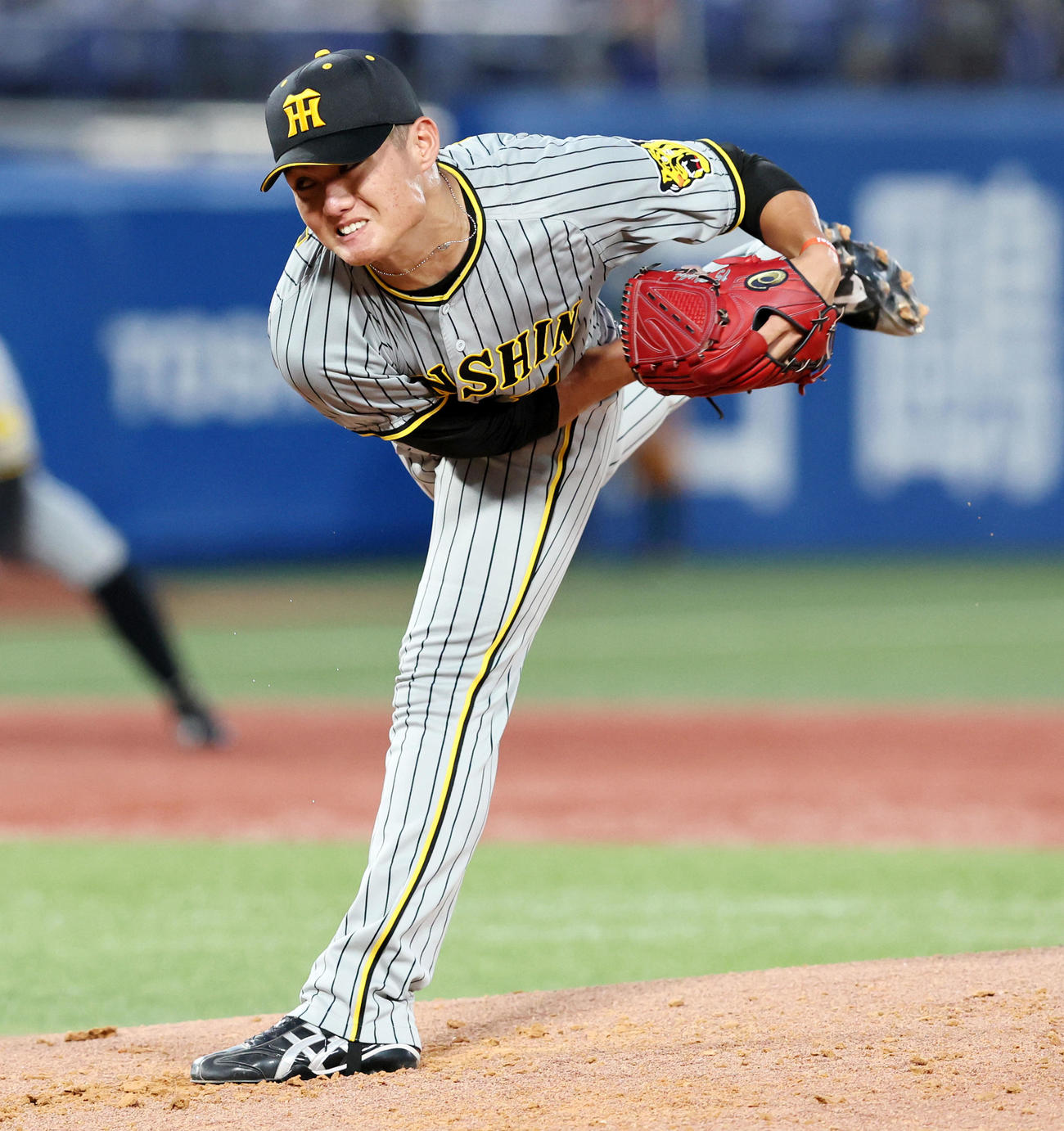 ヤクルト対阪神　ヤクルト戦に先発する西純（撮影・加藤哉）