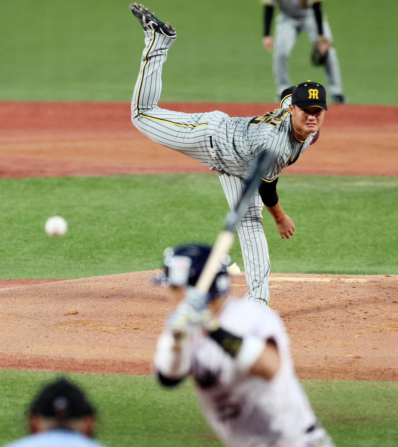 ヤクルト対阪神　5回を2失点に抑えた西純（撮影・加藤哉）