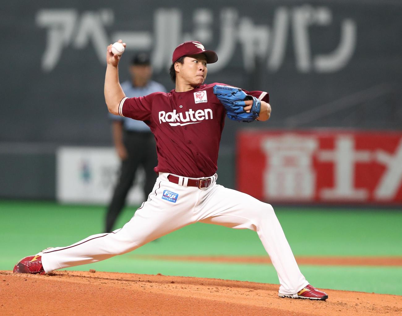 日本ハム対楽天　楽天先発の釜田（撮影・黒川智章）