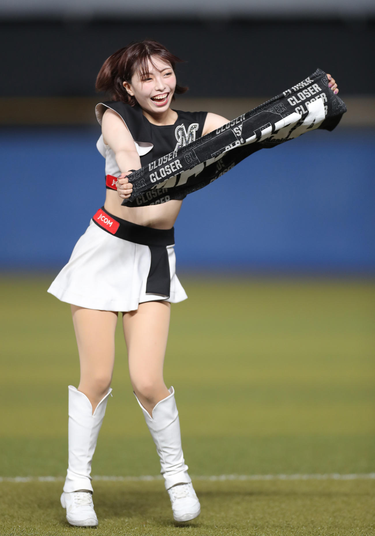 パフォーマンスを披露するM☆Splash!!