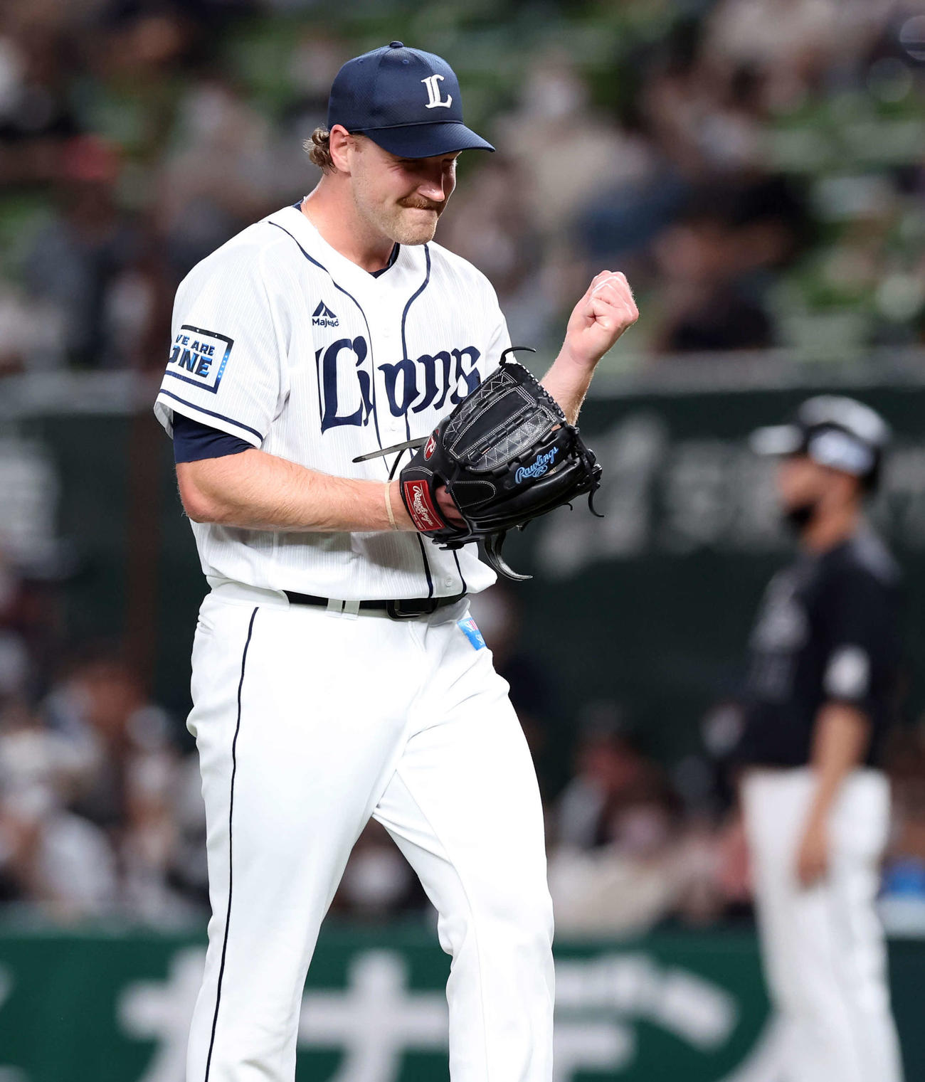 ガッツポーズする西武ディートリック・エンス（2022年7月13日撮影）
