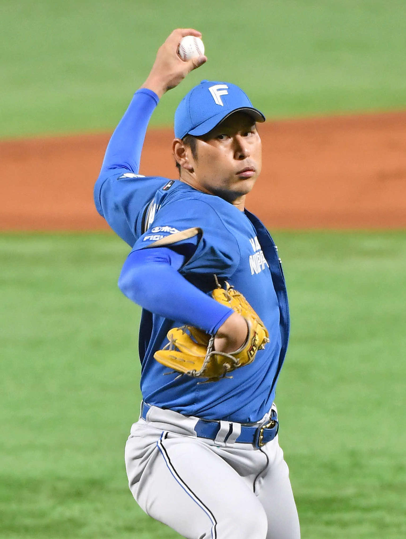 ソフトバンク対日本ハム　日本ハム先発の加藤（撮影・岩下翔太）