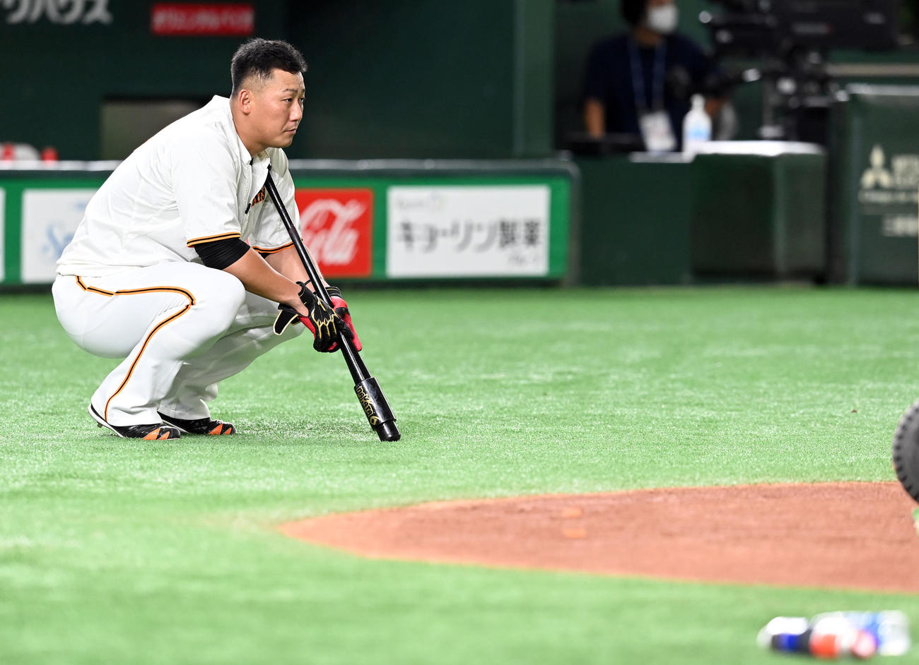 巨人対中日　考える巨人中田（撮影・たえ見朱実）