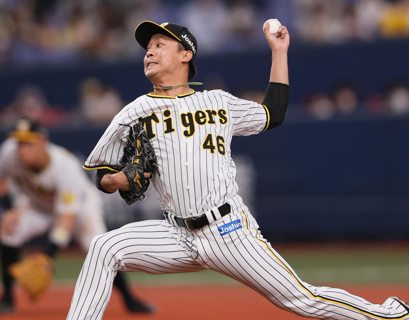 阪神対DeNA 6回、阪神2番手で登板の島本（撮影・上山淳一）