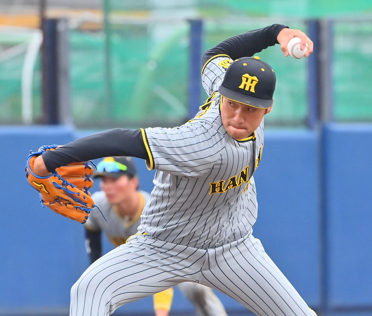 ウエスタン・リーグ　オリックス対阪神　7回に登板する阪神岩田（撮影・和賀正仁）