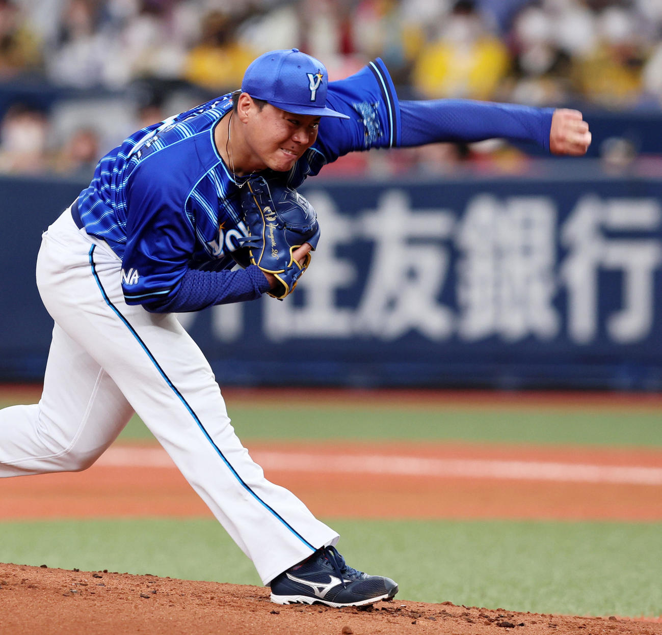 阪神対DeNA　力投するDeNA先発の浜口（撮影・加藤哉）