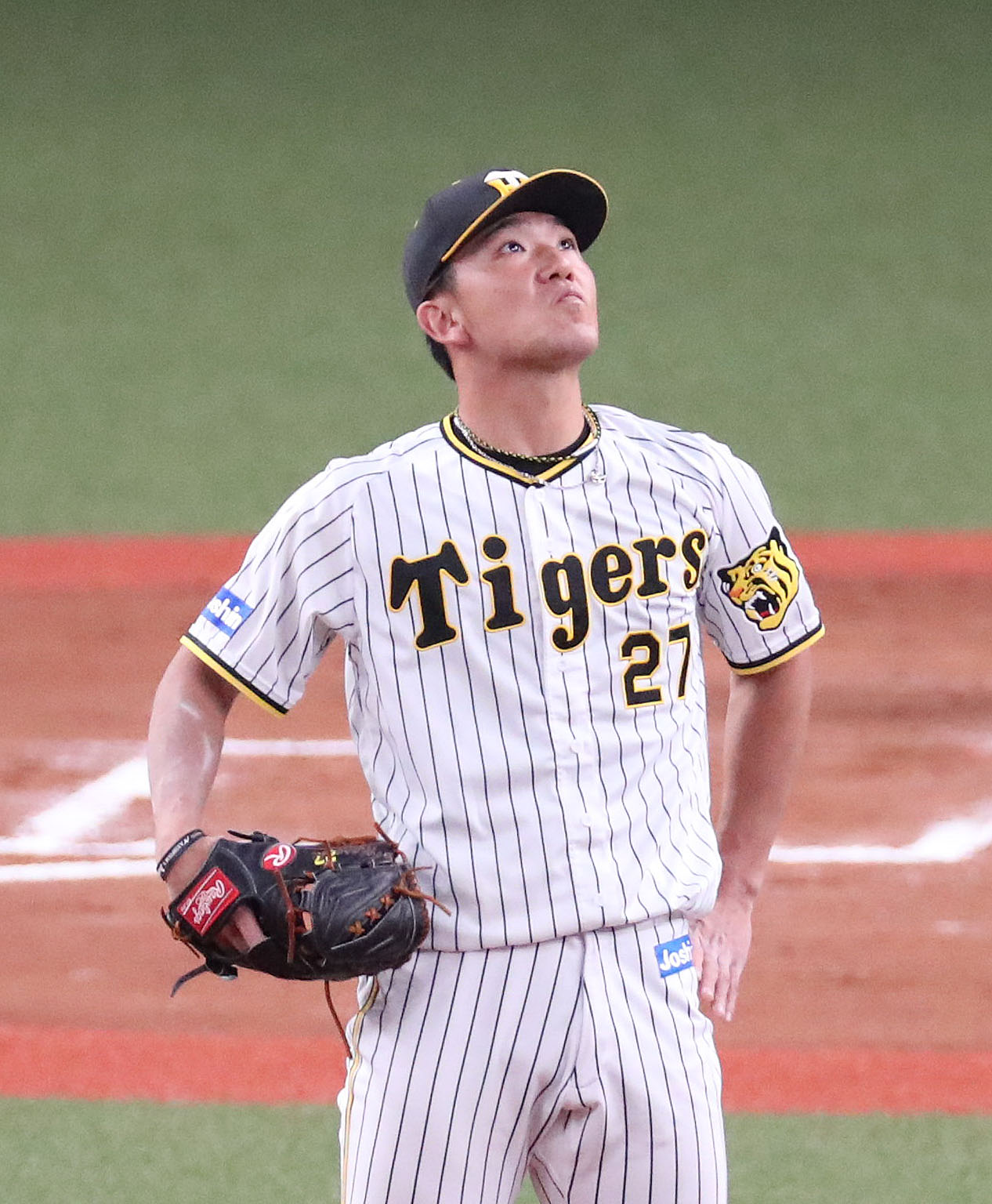 阪神対DeNA 7回表DeNA2死満塁、伊藤将は桑原に左越え満塁本塁打を浴びる（撮影・白石智彦）