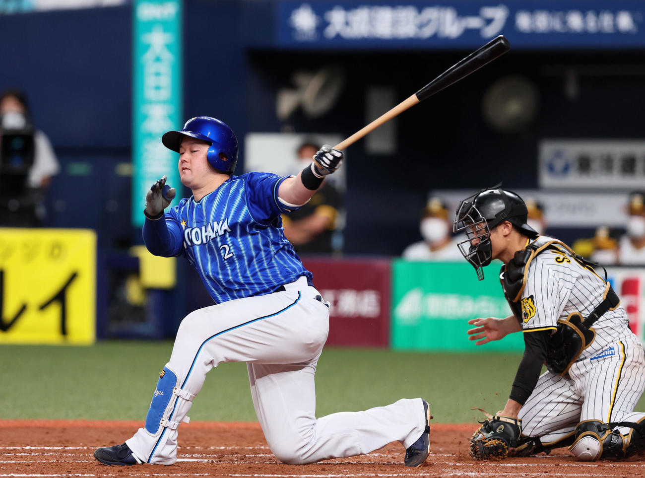 阪神対DeNA 3回表DeNA2死一、二塁、牧は三振に倒れる（撮影・加藤哉）
