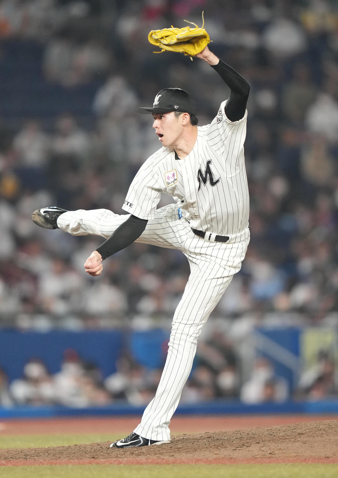 ロッテ対楽天　先発し力投するロッテ佐々木朗（撮影・鈴木みどり）