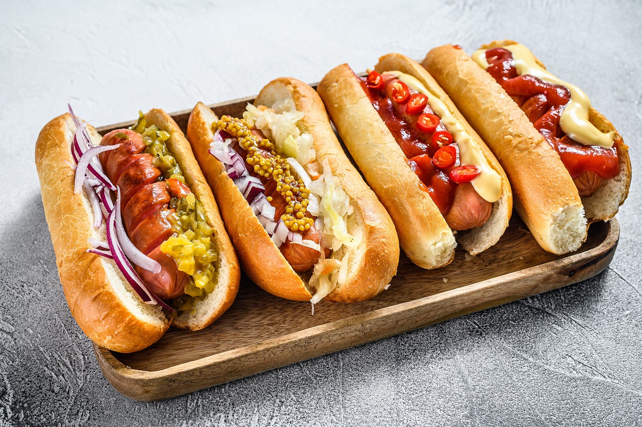 ニッポンハムグループの「HOTDOG FUN」のホットドッグ（C)H.N.F.