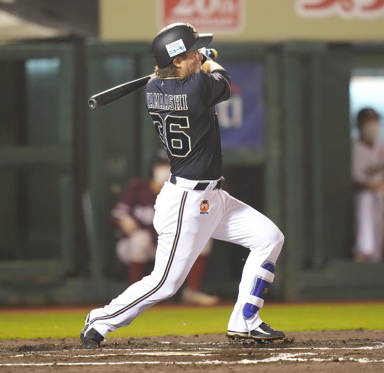 楽天対オリックス　6回表オリックス1死、左越えソロ本塁打を放つ山足（撮影・鈴木みどり）