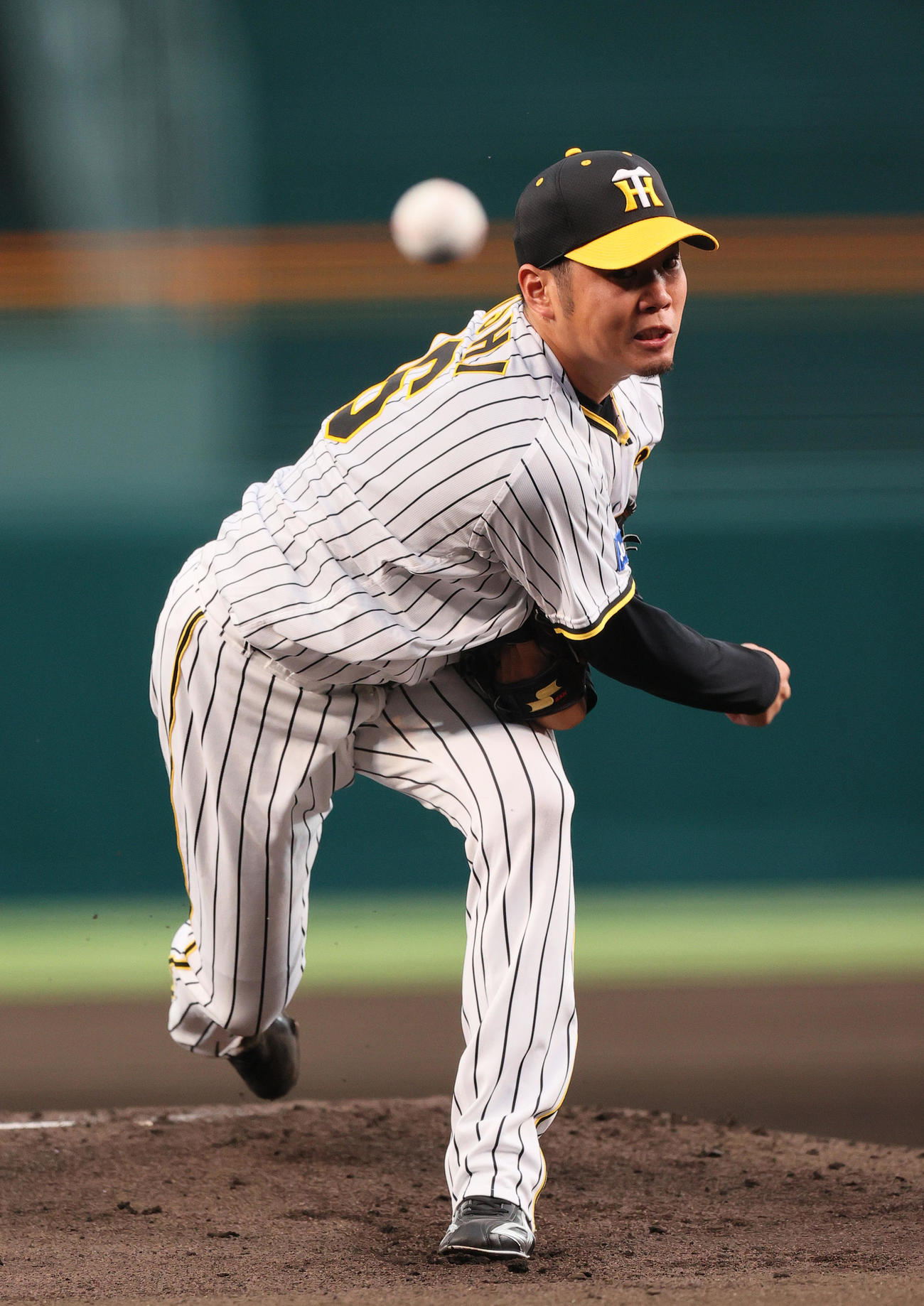 阪神対巨人　阪神先発の西勇（撮影・上山淳一）
