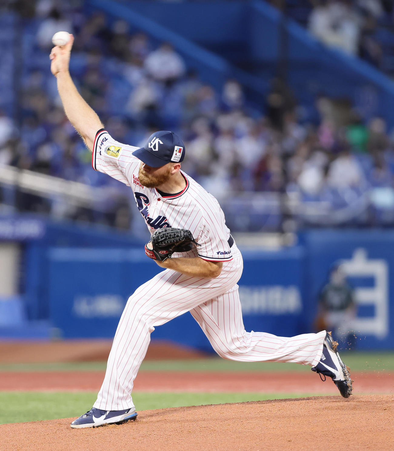 ヤクルト対中日　ヤクルト先発のサイスニード（撮影・足立雅史）