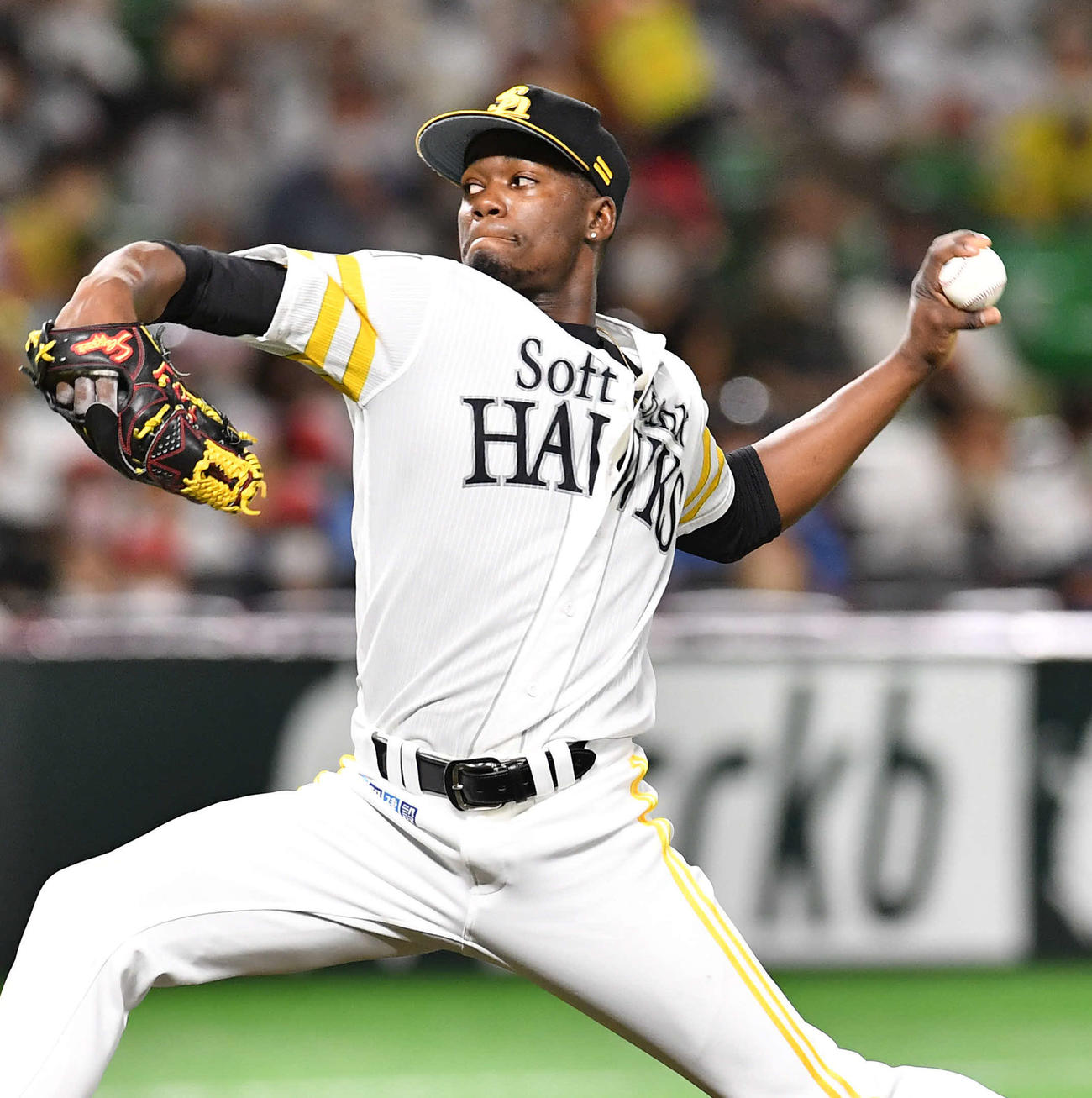 ソフトバンク対西武　9回表から登板した、ソフトバンク7番手のモイネロ（撮影・岩下翔太）