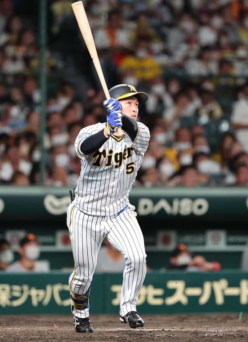 阪神 近本光司 同点３号ソロ弾も直後に守備で目測誤る 勝ち越し許し 帳消し プロ野球 日刊スポーツ