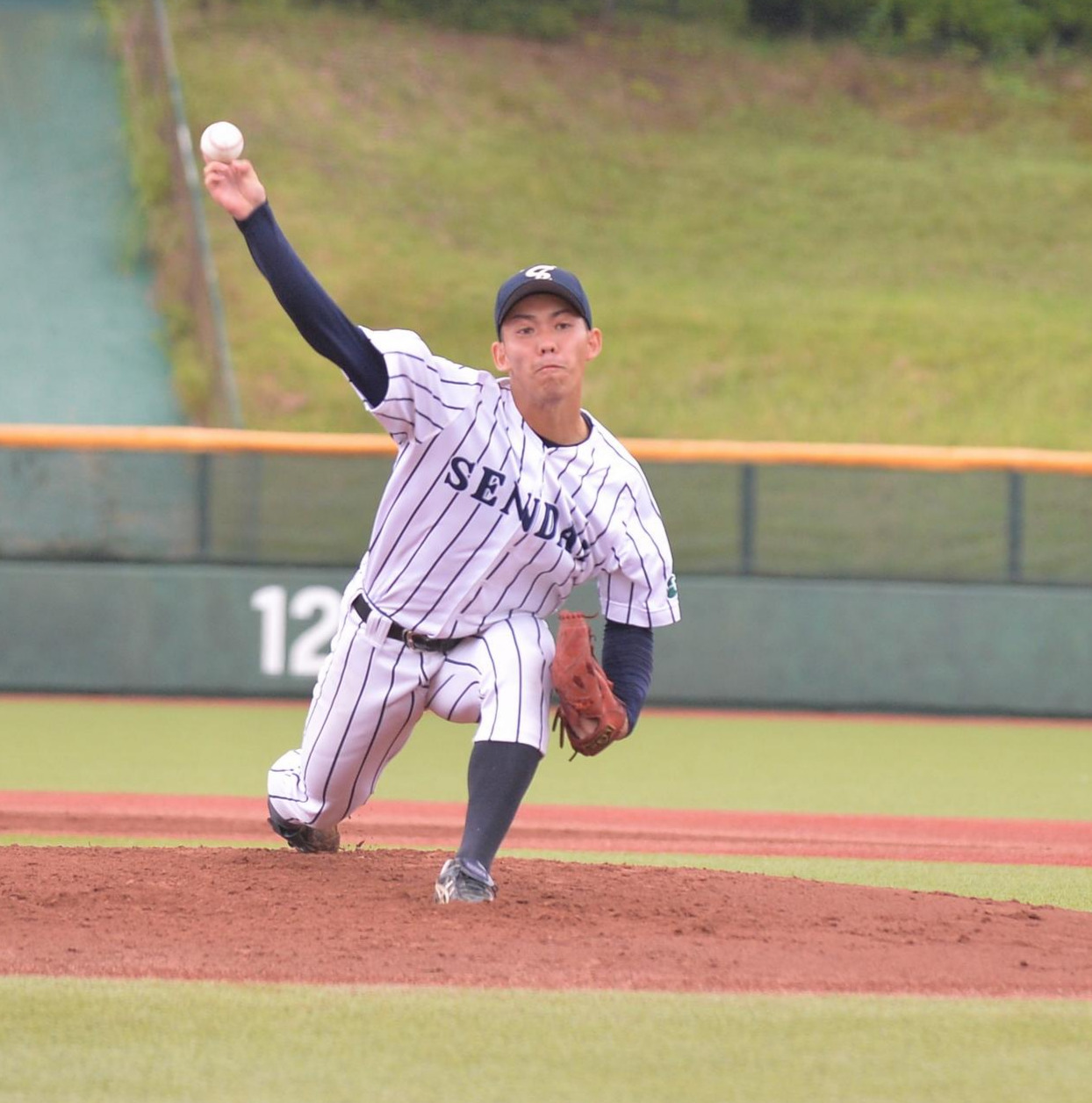 先発で5回を無失点に抑えた仙台大・佐藤