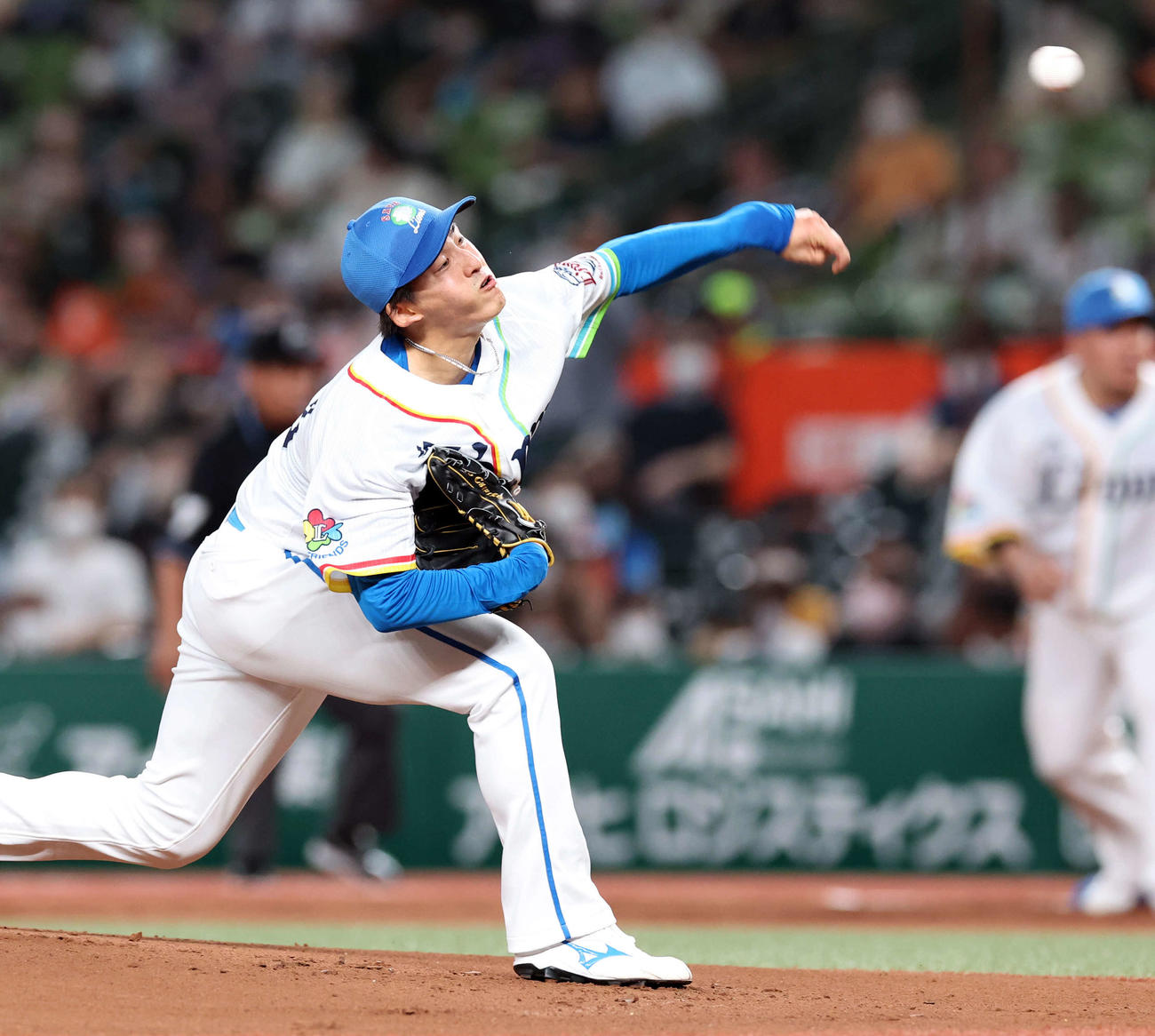 西武対ロッテ　力投する西武先発の隅田（撮影・浅見桂子）