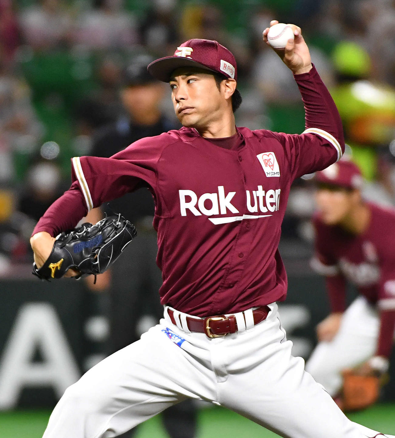 ソフトバンク対楽天　楽天先発の辛島（撮影・岩下翔太）