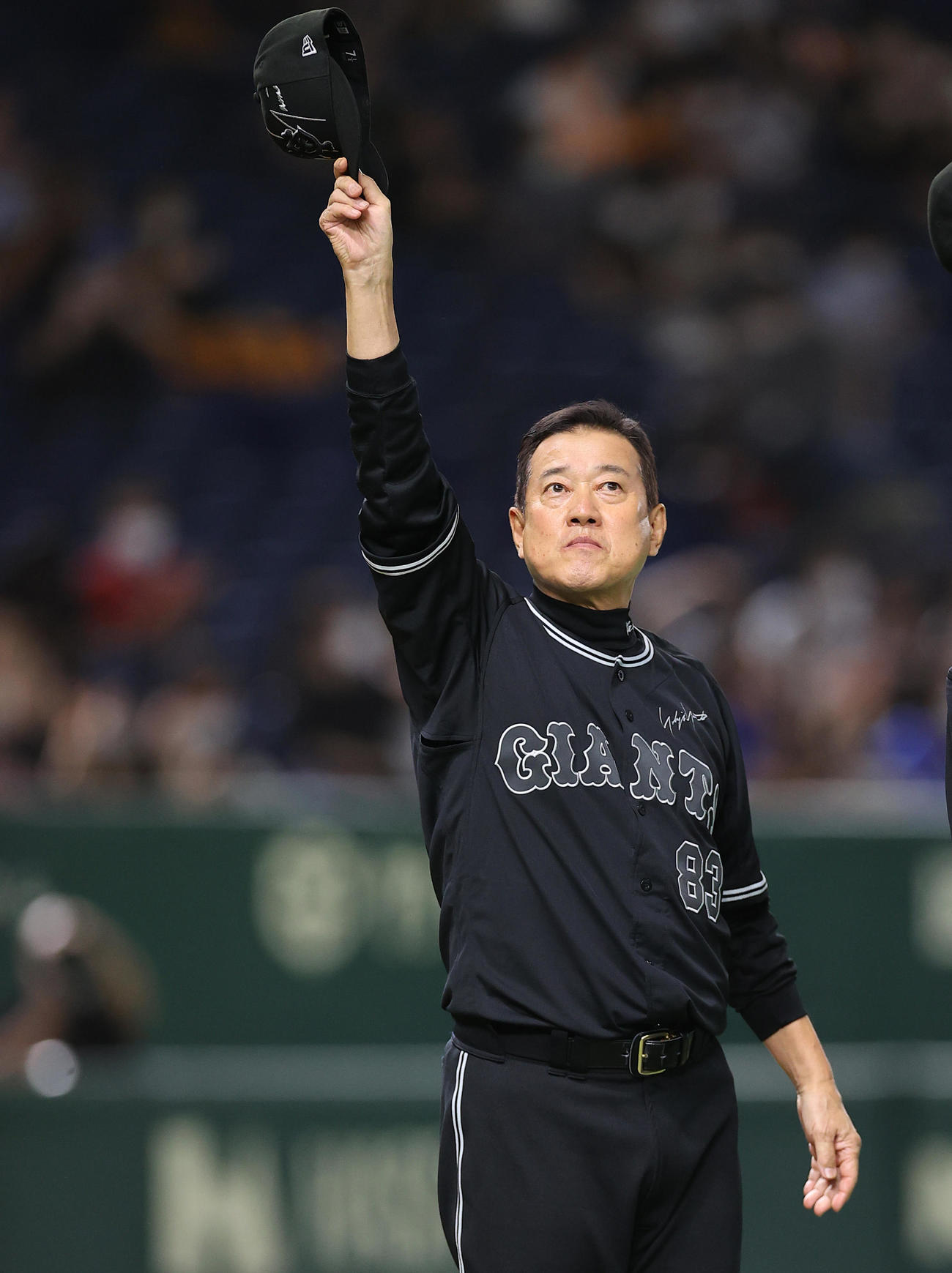 巨人対DeNA DeNAに大勝しスタンドに応える巨人原監督（撮影・垰建太）