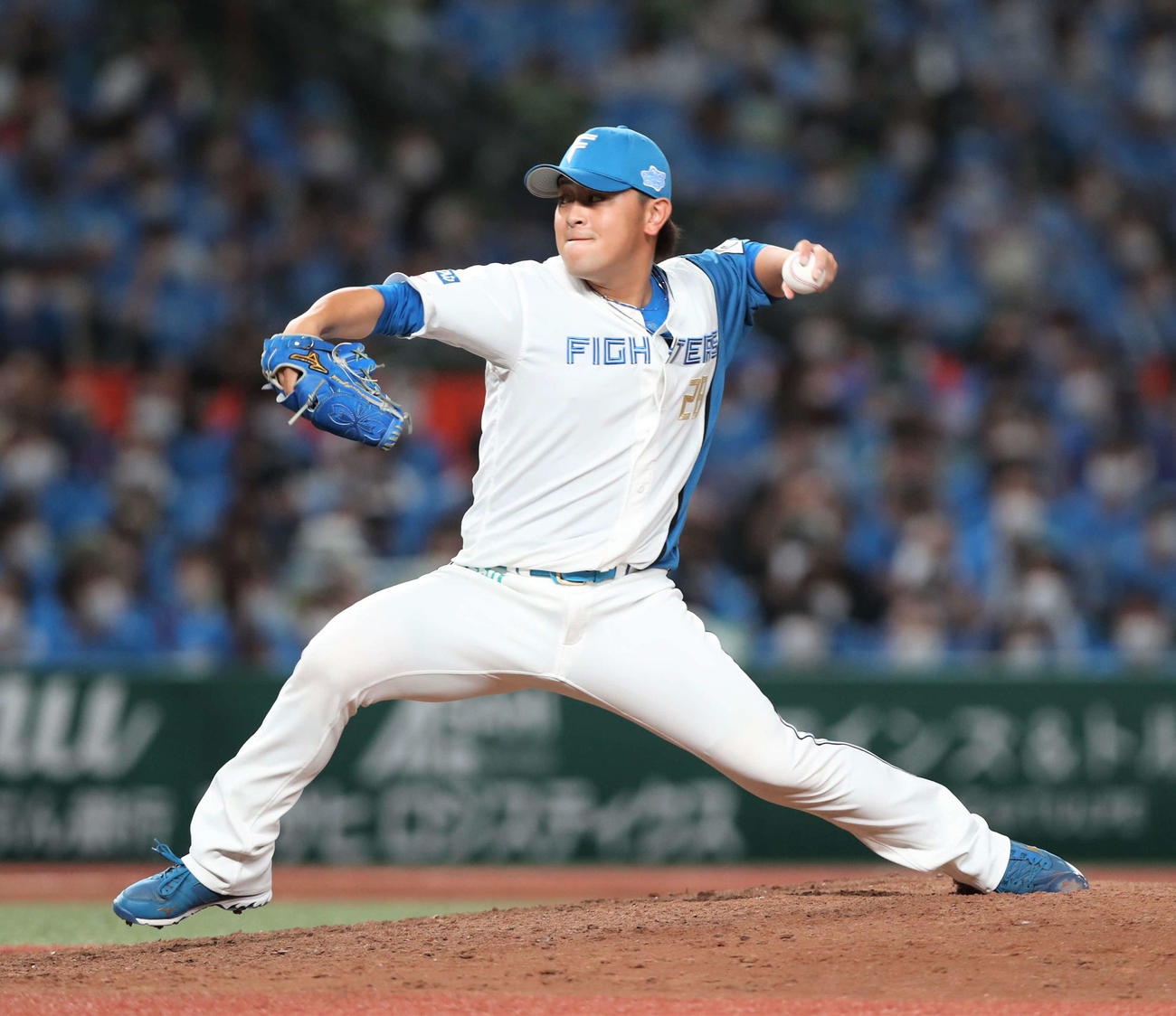 西武対日本ハム　10回途中登板の河野（撮影・黒川智章）