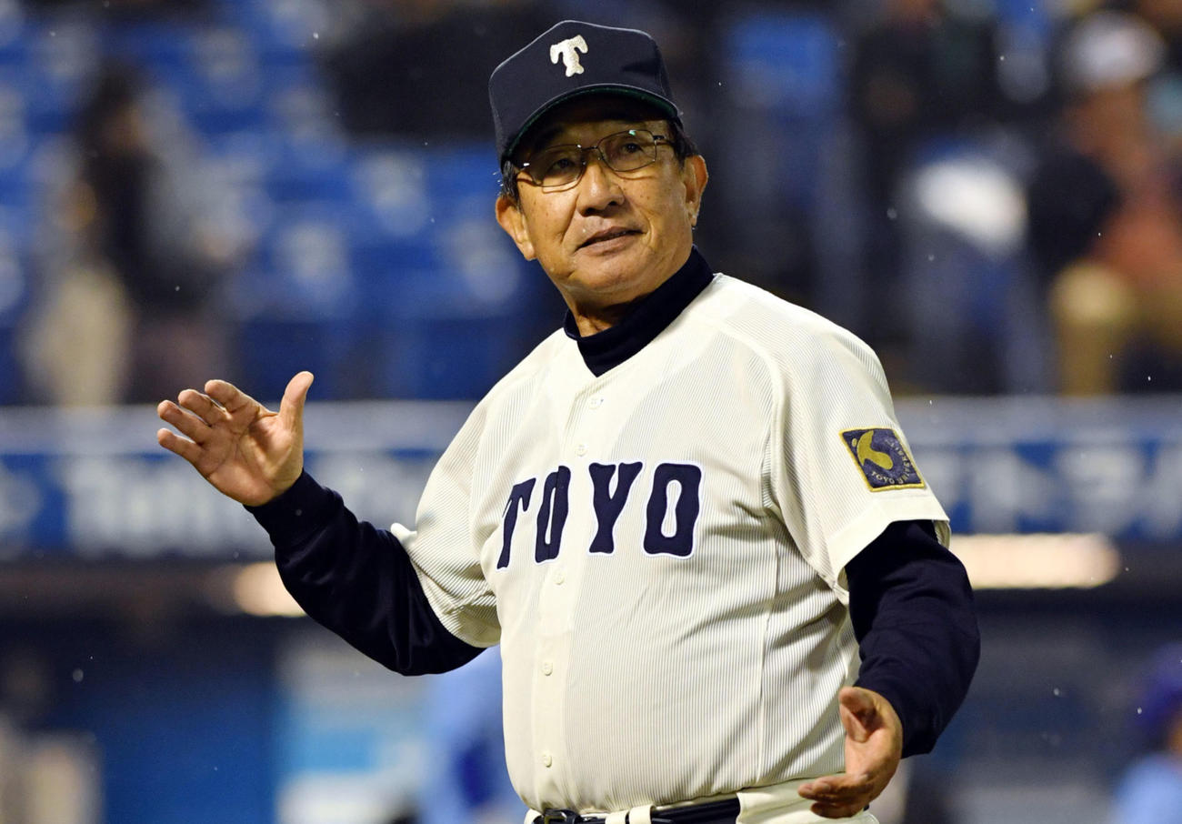 東洋大・高橋昭雄前監督（2017年11月14日撮影）
