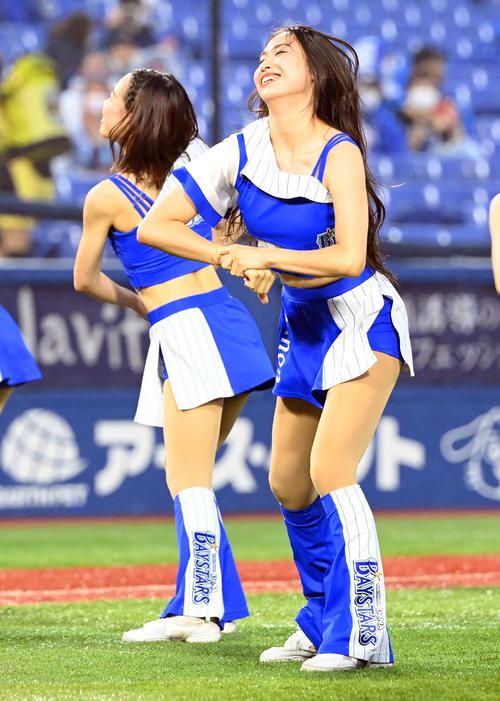 DeNAのオフィシャルパフォーマンスチーム「diana」