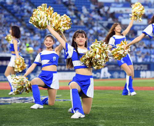 DeNAのオフィシャルパフォーマンスチーム「diana」