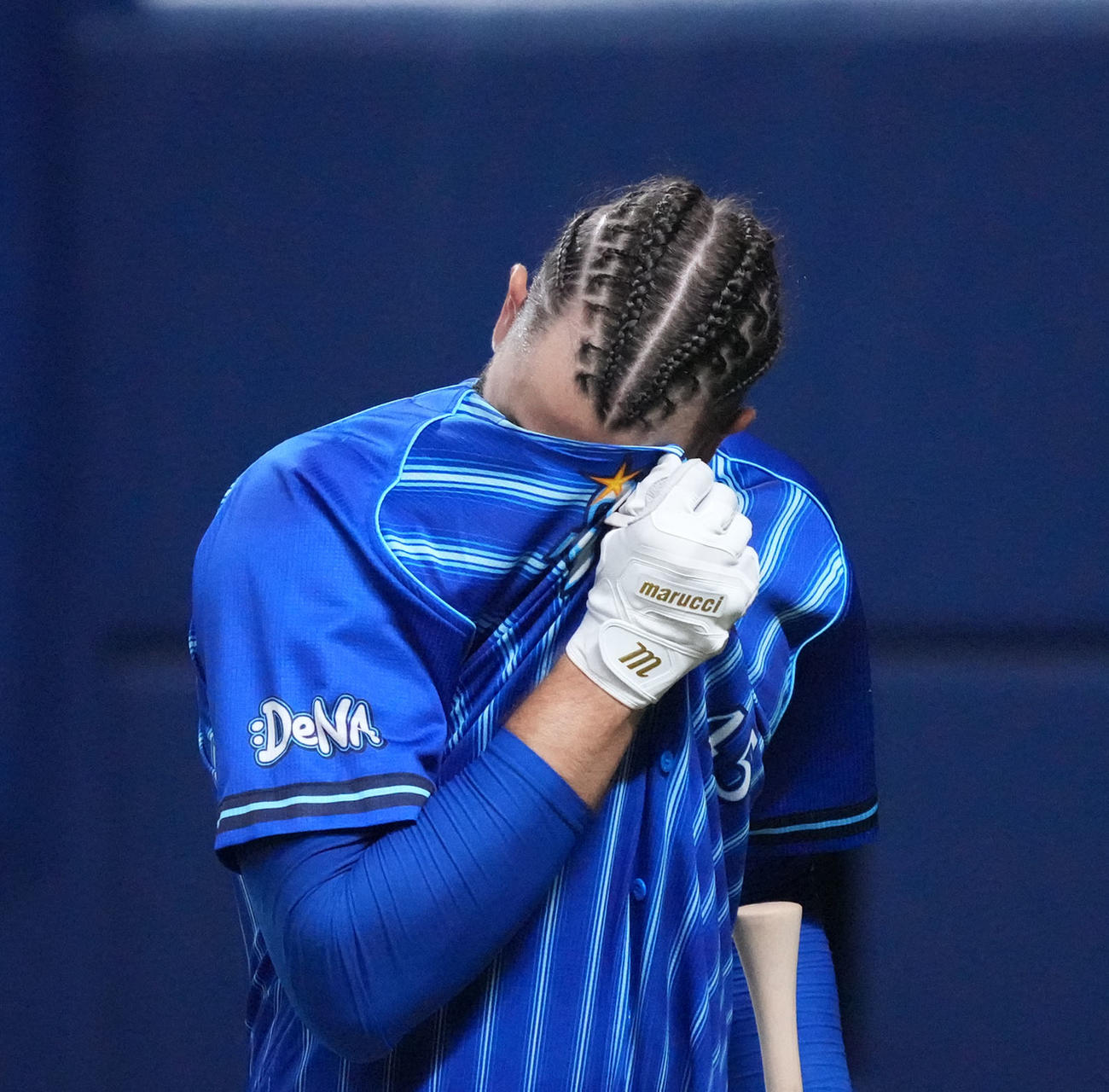 中日対DeNA　ガゼルマンのヘアースタイル（撮影・森本幸一）