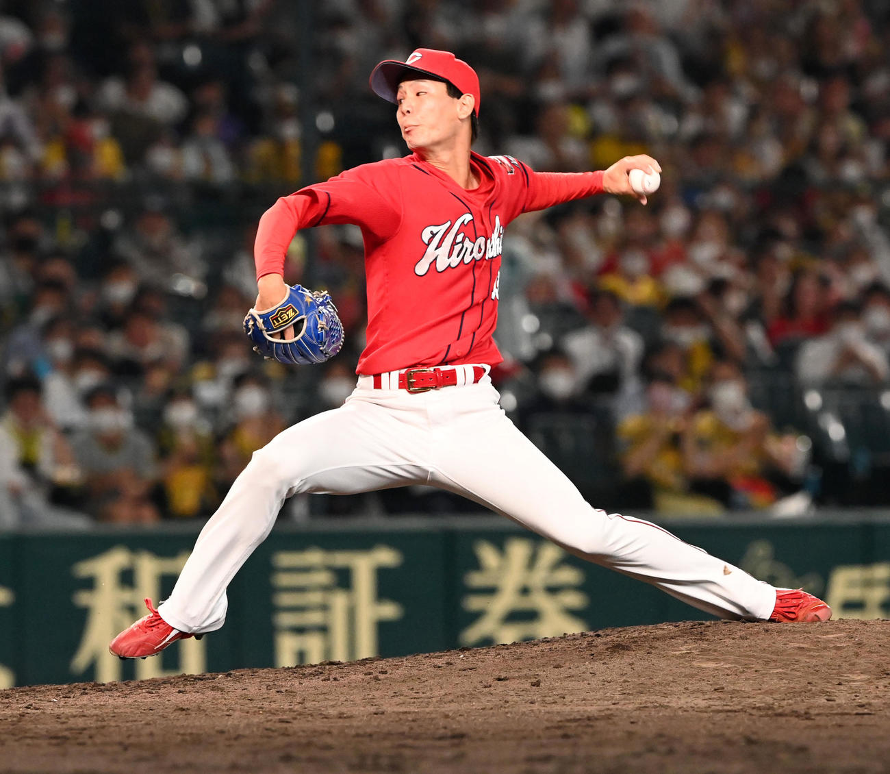 13日、阪神対広島　広島2番手の森浦（撮影・前岡正明）