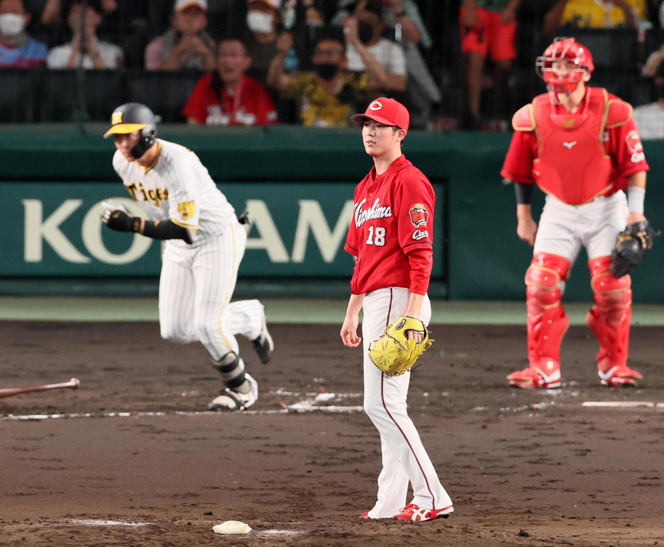 阪神対広島　1回裏、森下は大山に適時打を打たれる（撮影・加藤哉）