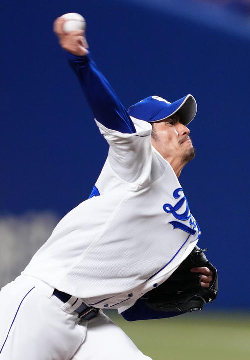 中日対ヤクルト　11回表から登板した中日祖父江（撮影・横山健太）