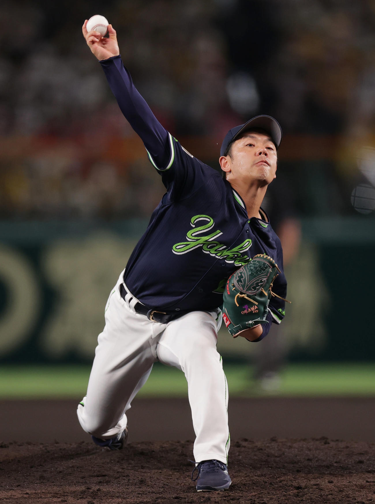阪神対ヤクルト　力投するヤクルト先発の小川（撮影・前田充）
