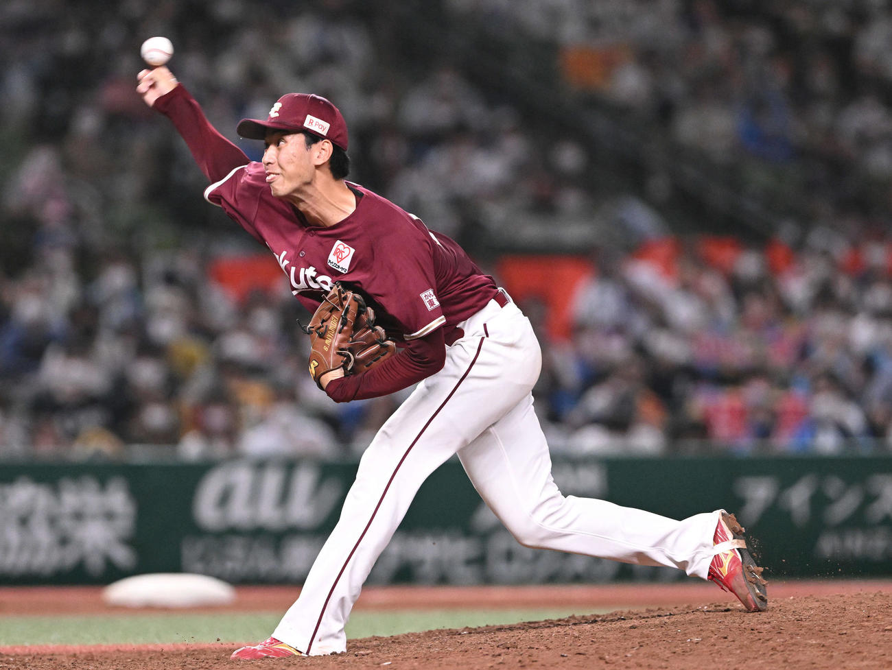 西武対楽天　11回裏、楽天6番手で試合を締めた宮森（撮影・滝沢徹郎）
